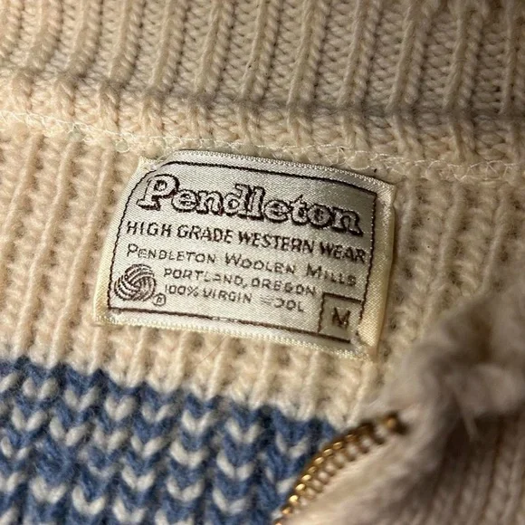 Vintage 1970s Men’s Pendleton Cream And Blue Zip Up Sweater. 100% Virgin Wool - Picture 8 of 8